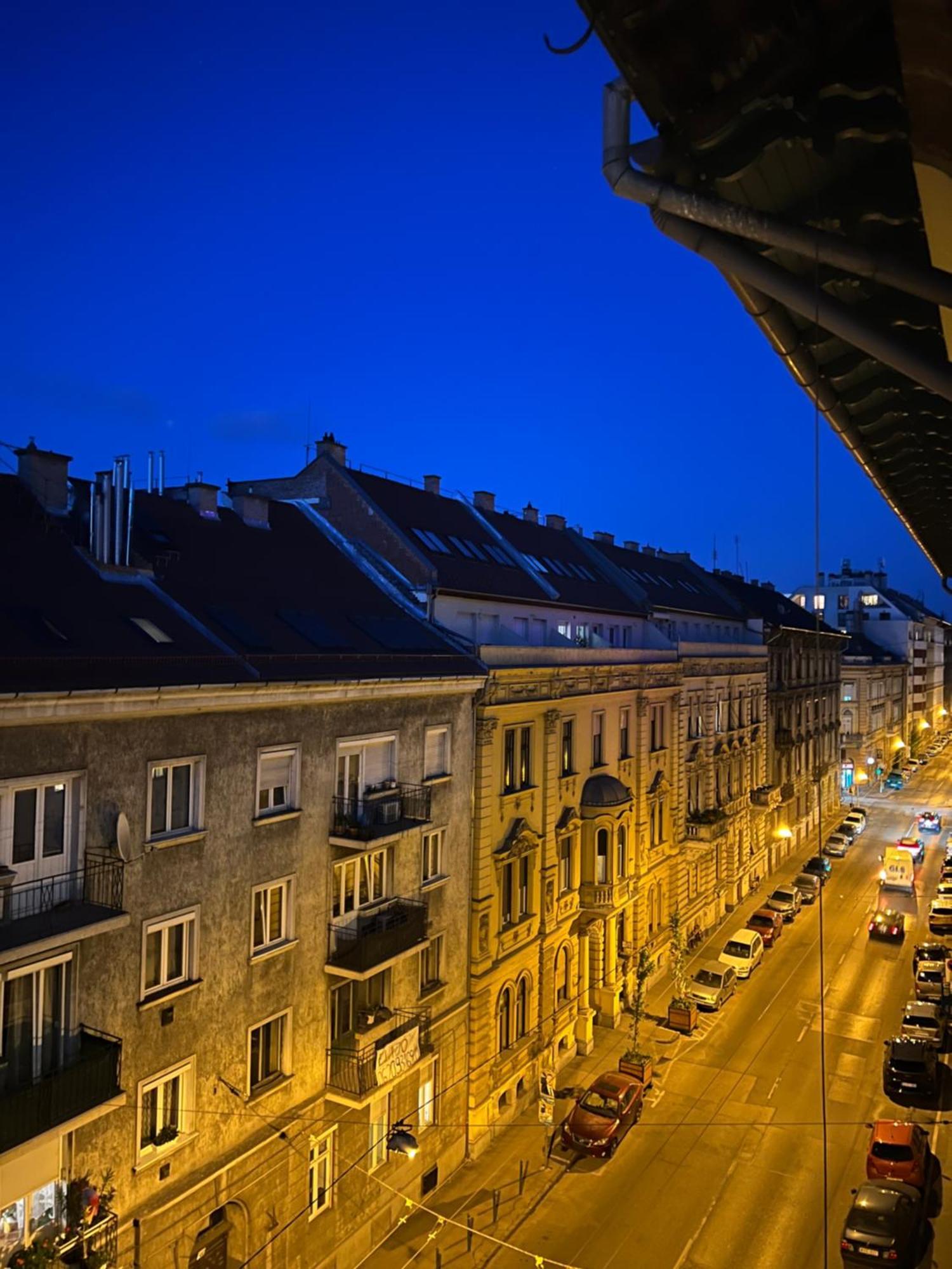 Bella Studio - A Cozy Studio In The City Center Budapest Exterior foto
